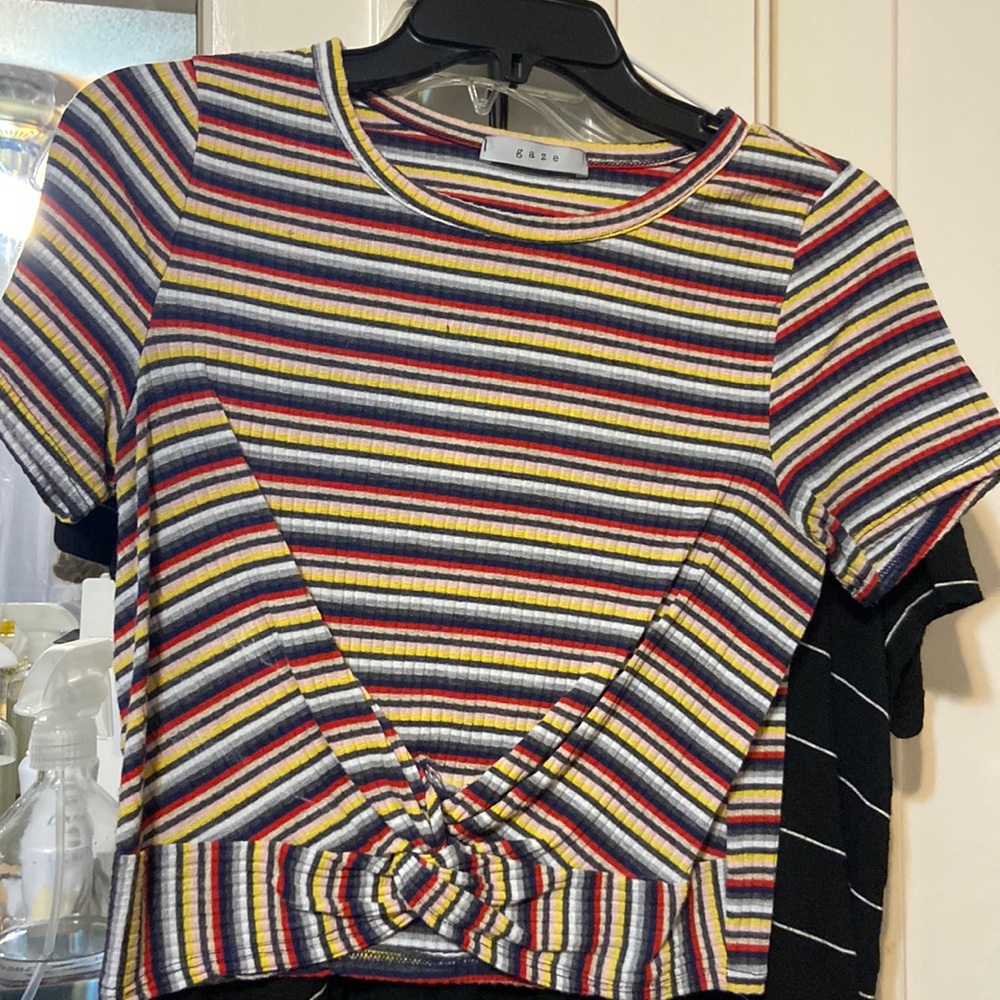 Gaze crop top